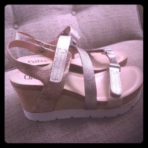 Metallic wedge sandals